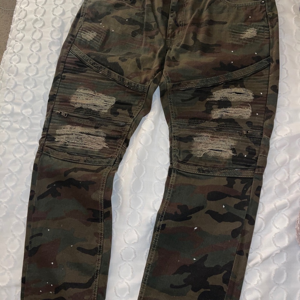 Army fatigue jeans